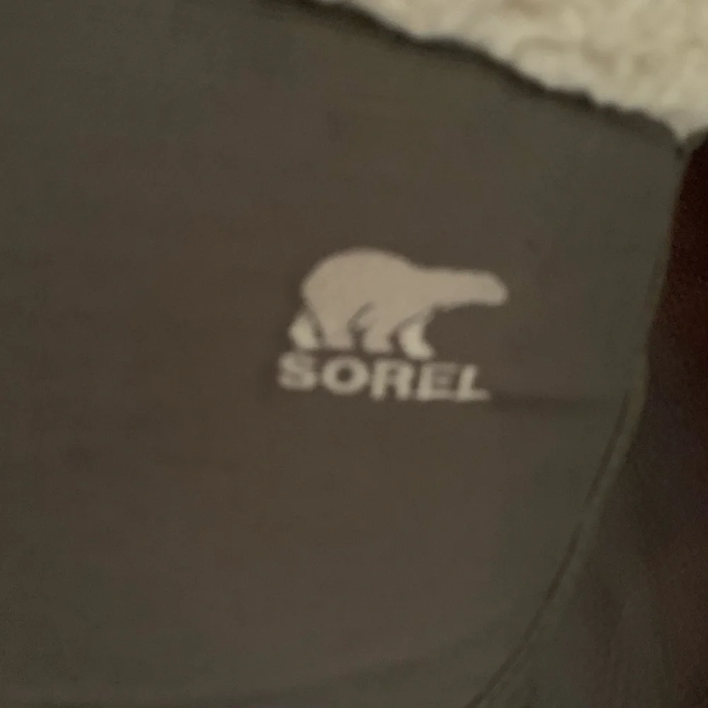 Sorel Green & Black Women’s Size 8 Thinsulate Insulation Faux Fur Boots